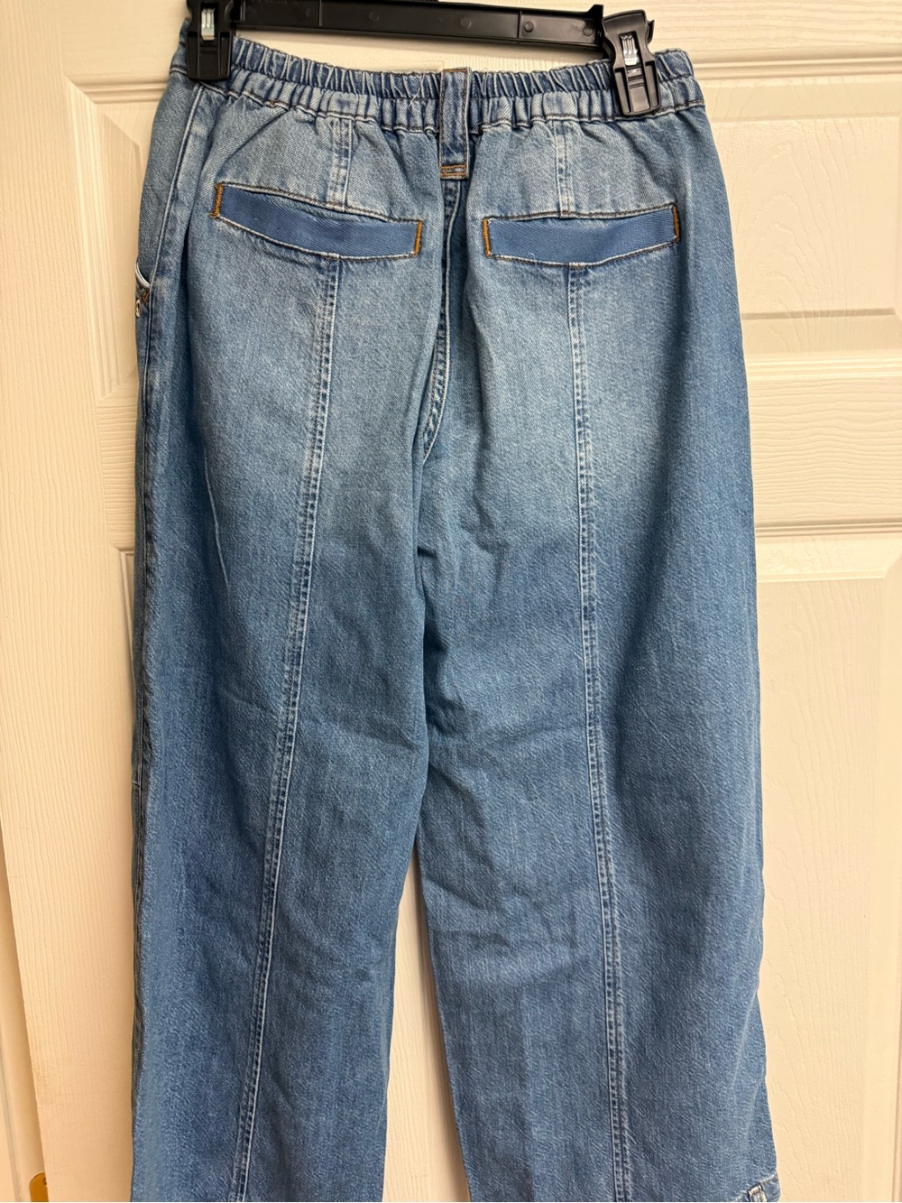Pilcro Mid Wash Wide-Leg Panel Jeans - Picture 2 of 3